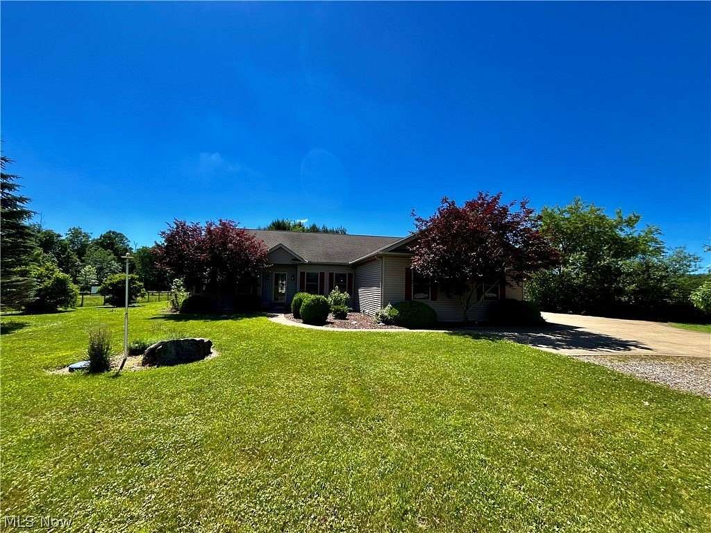 8 Acres of Land with Home for Sale in Wadsworth, Ohio