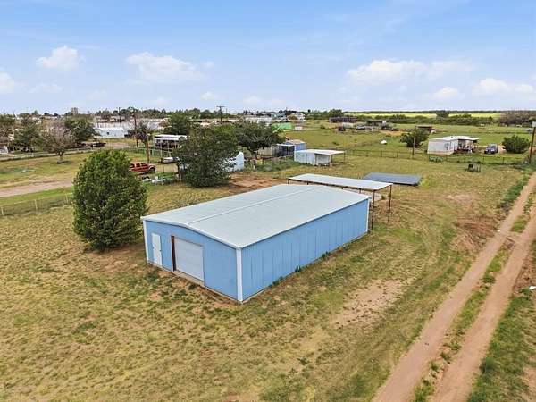 1 Acre of Mixed-Use Land for Sale in Big Spring, Texas