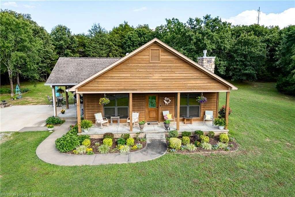 1.83 Acres of Land with Home for Sale in Mansfield, Arkansas