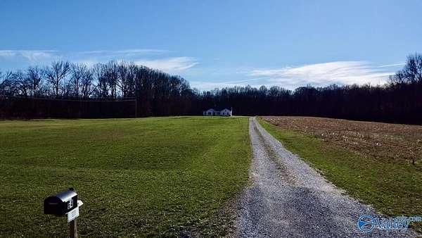 7.6 Acres of Land with Home for Sale in Ardmore, Tennessee
