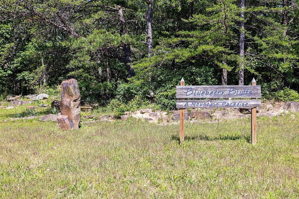 8 Acres of Residential Land for Sale in Altamont, Tennessee
