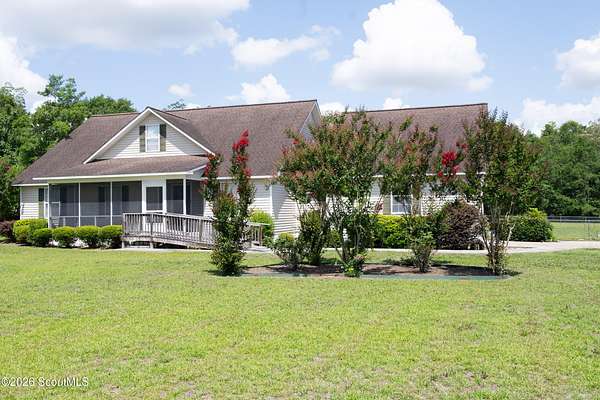 5 Acres of Land with Home for Sale in Blackshear, Georgia