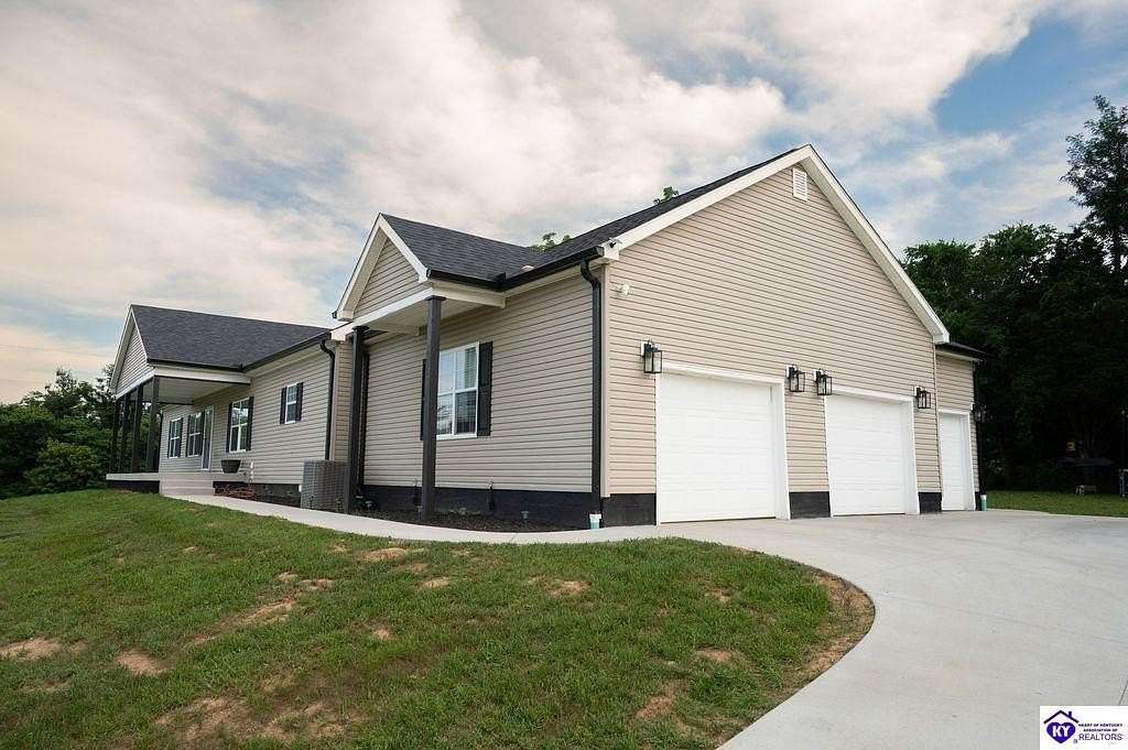 1.75 Acres of Land with Home for Sale in Elizabethtown, Kentucky