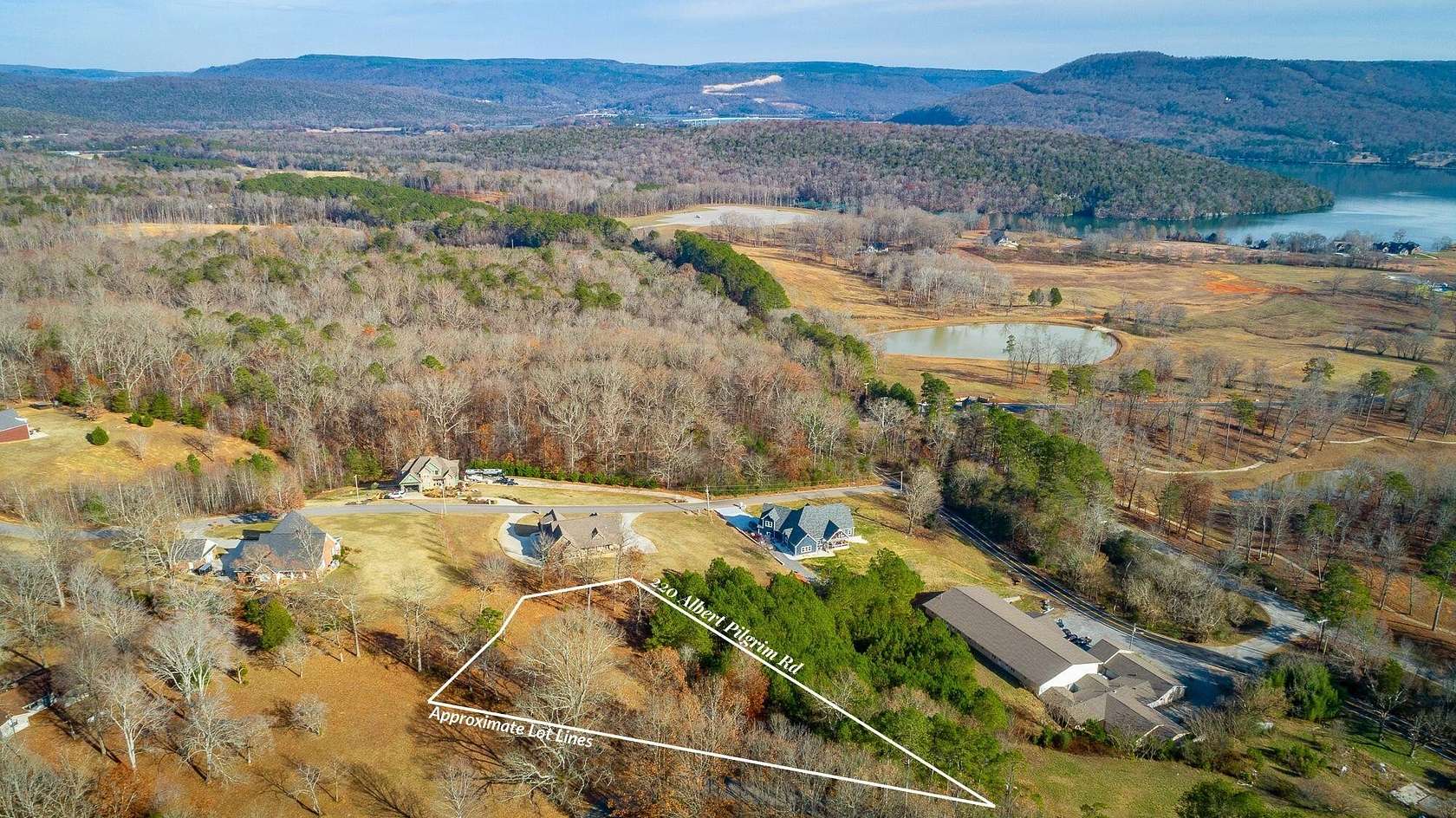 1 Acre of Residential Land for Sale in Jasper, Tennessee