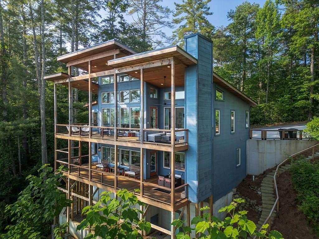 1.59 Acres of Land with Home for Sale in Blue Ridge, Georgia