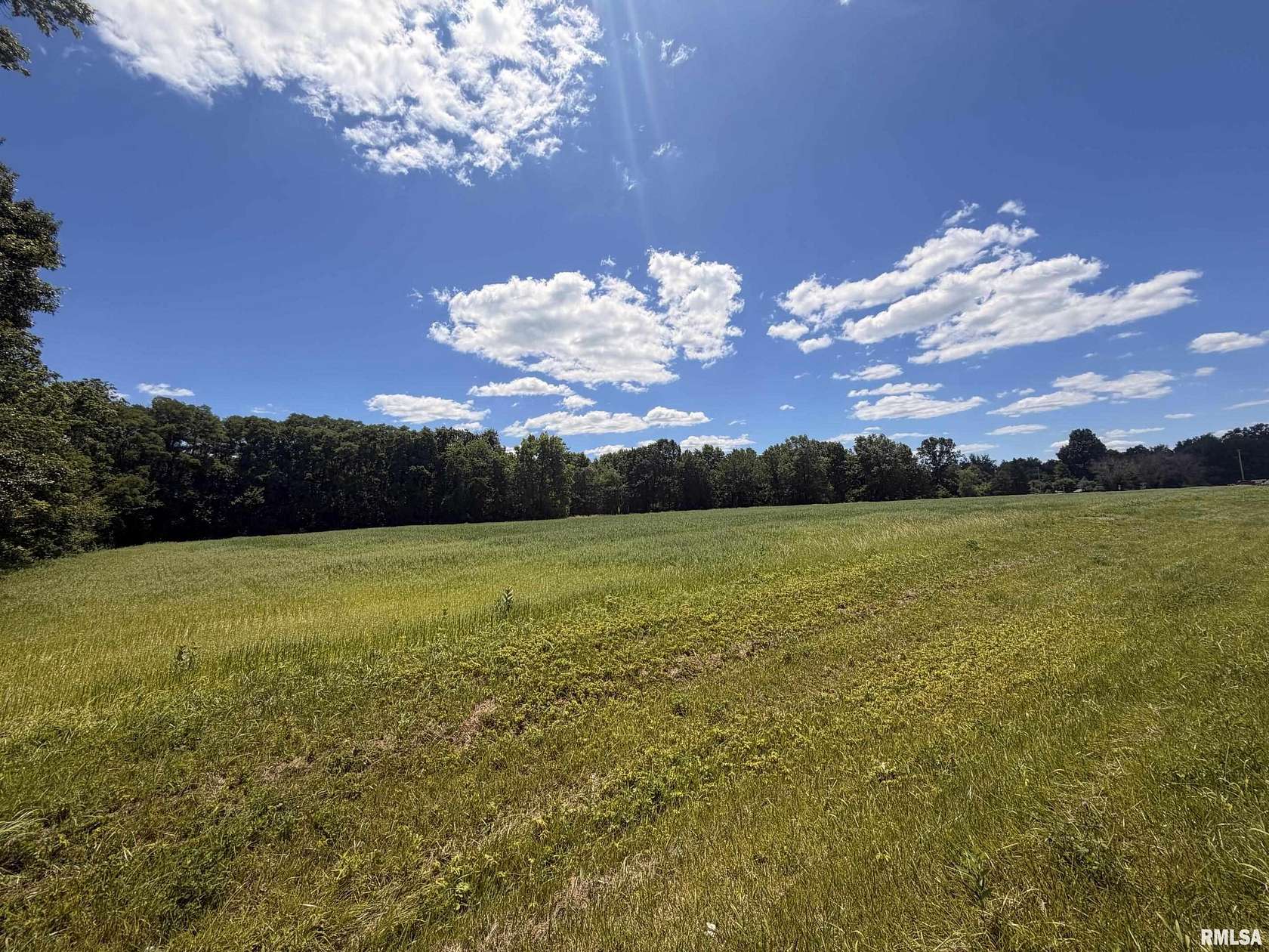 2.12 Acres of Land for Sale in Taylorville, Illinois