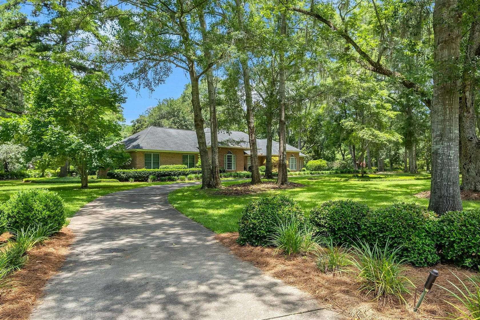 2.12 Acres of Land with Home for Sale in Tallahassee, Florida