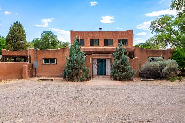 1.5 Acres of Land with Home for Sale in Albuquerque, New Mexico