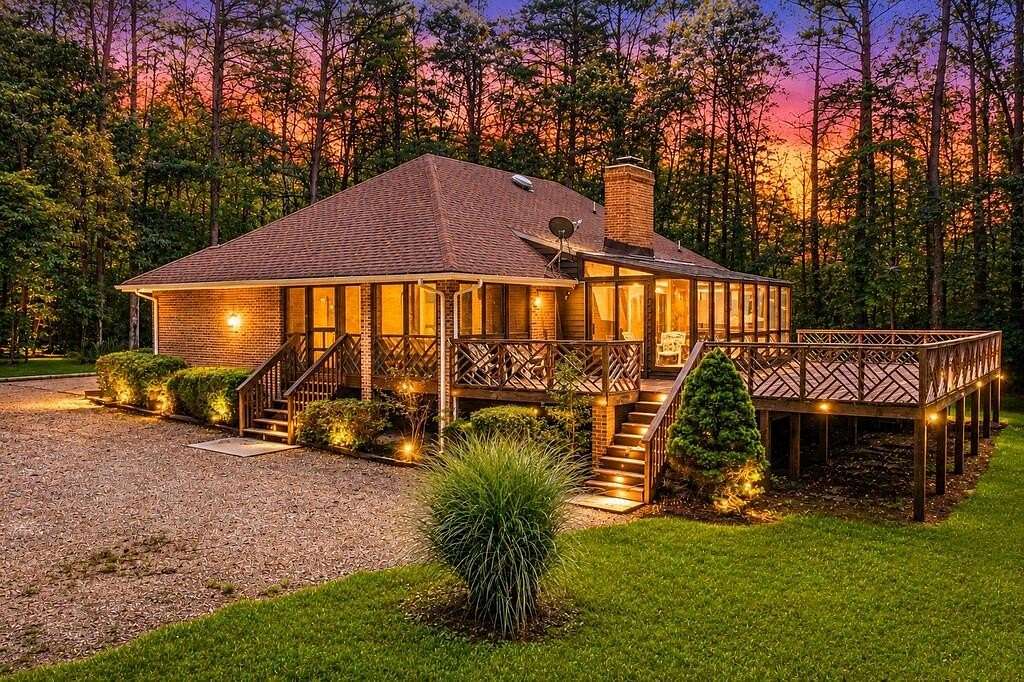 3 Acres of Land with Home for Sale in Heathsville, Virginia
