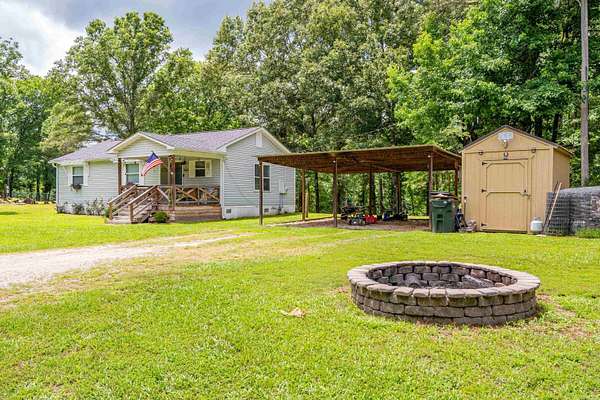 15 Acres of Land with Home for Sale in Pearcy, Arkansas