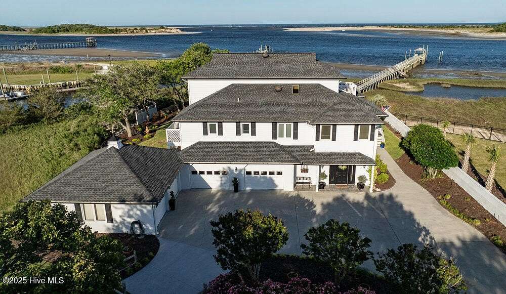 3.37 Acres of Land with Home for Sale in Wilmington, North Carolina