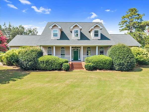 20 Acres of Land with Home for Sale in Madison, Georgia