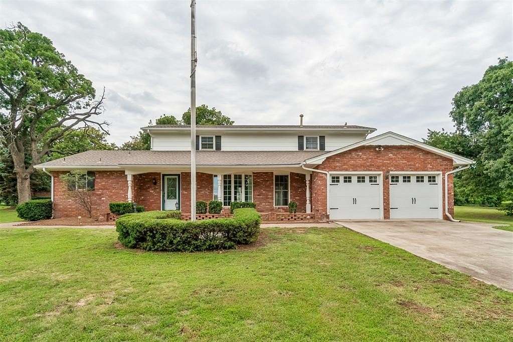 3 Acres of Land with Home for Sale in Edmond, Oklahoma