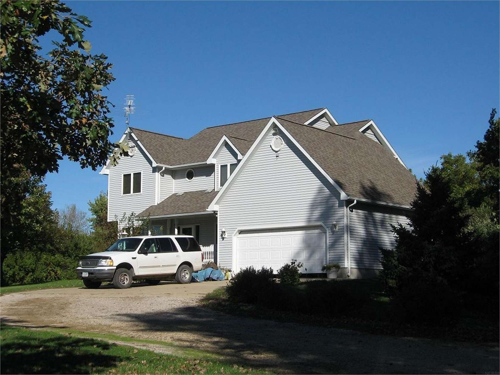 1.6 Acres of Land with Home for Sale in Waterloo, Iowa