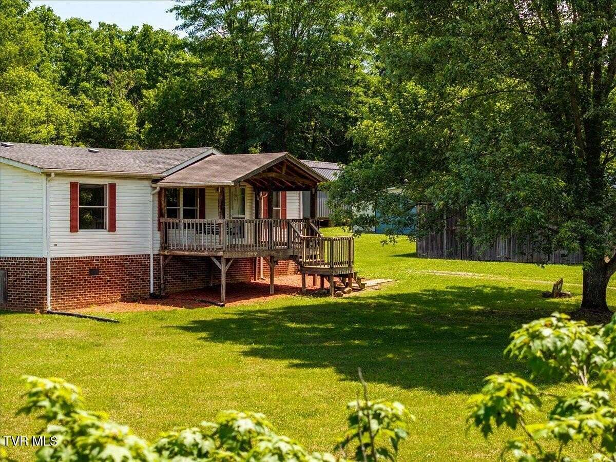 2.47 Acres of Land with Home for Sale in Nickelsville, Virginia