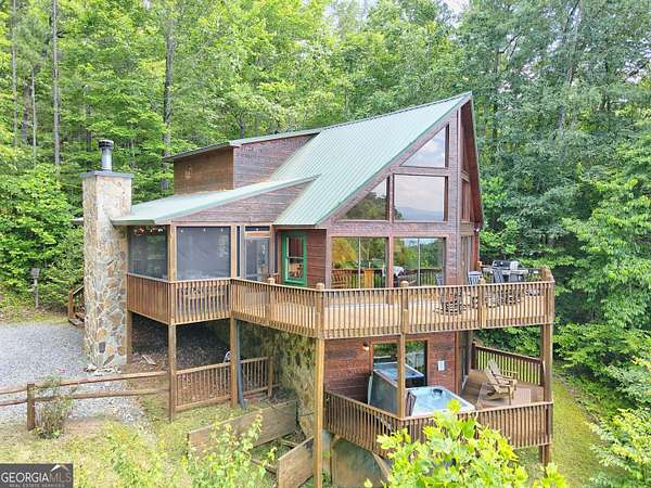 1.57 Acres of Land with Home for Sale in Blue Ridge, Georgia