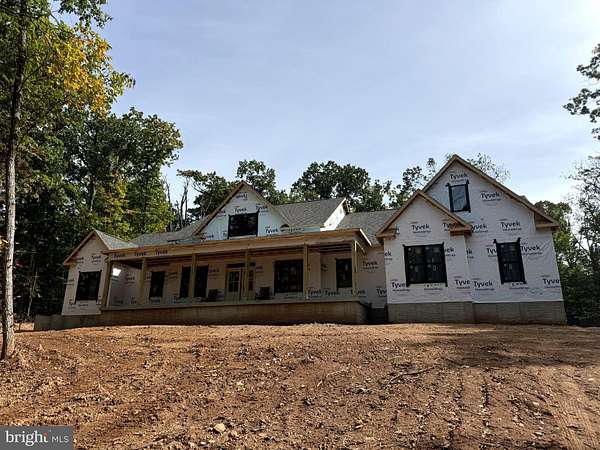 2.52 Acres of Land with Home for Sale in Broad Run, Virginia