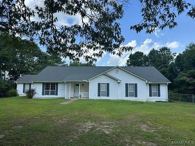 10 Acres of Land with Home for Sale in Prattville, Alabama