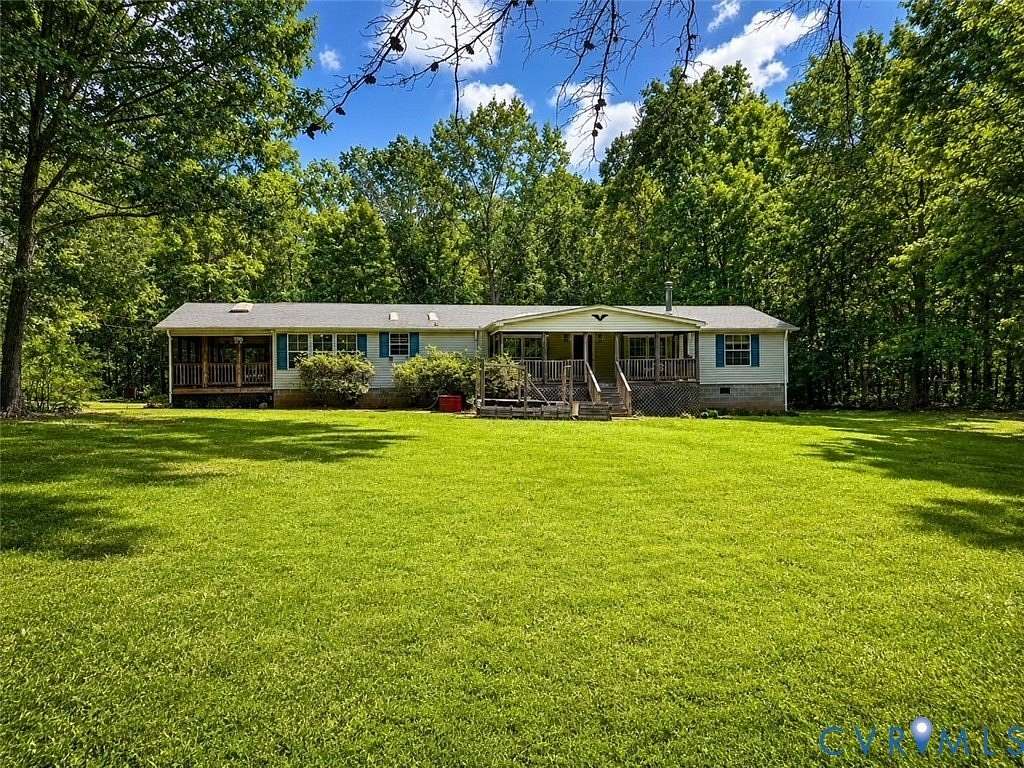 6.56 Acres of Land with Home for Sale in Wingina, Virginia