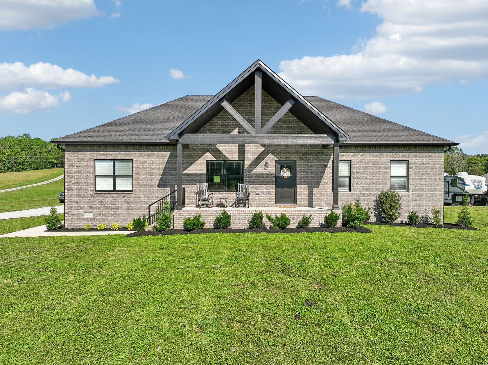 5 Acres of Land with Home for Sale in Hartsville, Tennessee
