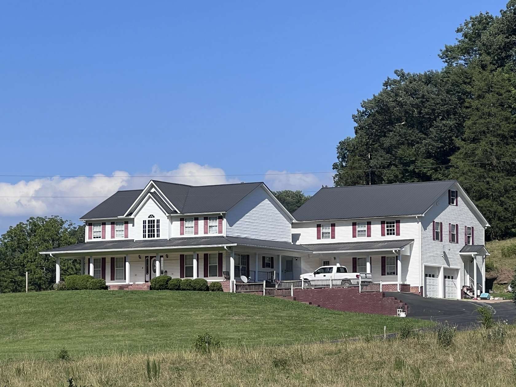 1.66 Acres of Land with Home for Sale in Lawrenceburg, Tennessee