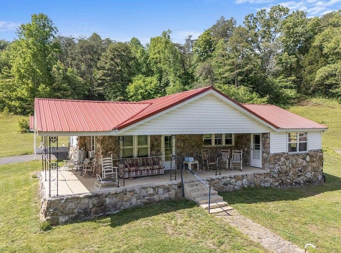 5.54 Acres of Land with Home for Auction in Pikeville, Tennessee