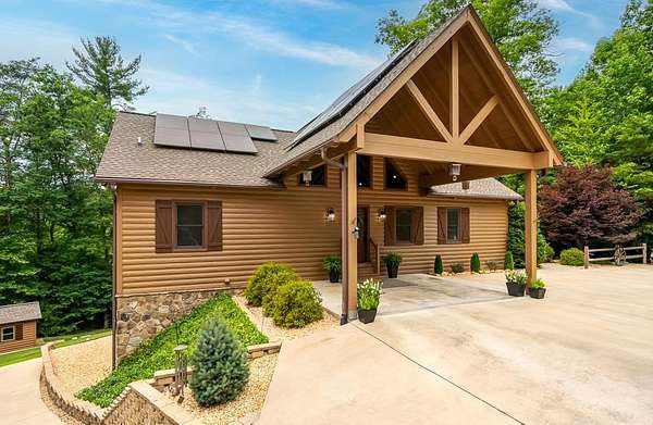 1.59 Acres of Land with Home for Sale in Ellijay, Georgia