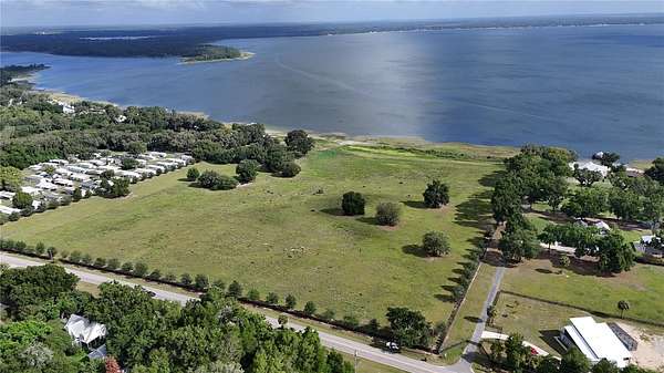 27 Acres of Land for Sale in Weirsdale, Florida