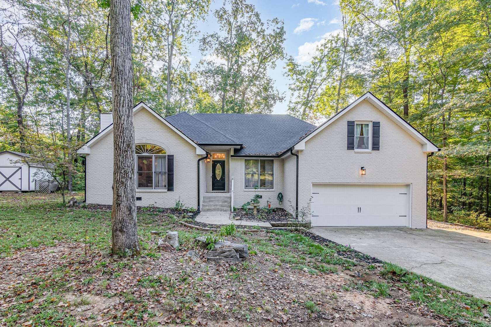 3.64 Acres of Land with Home for Sale in Clarksville, Tennessee