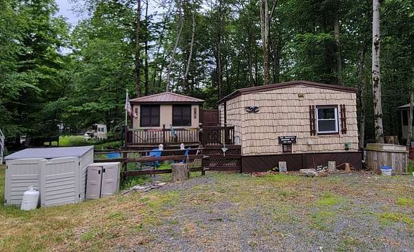 0.14 Acres of Residential Land for Sale in Gouldsboro, Pennsylvania