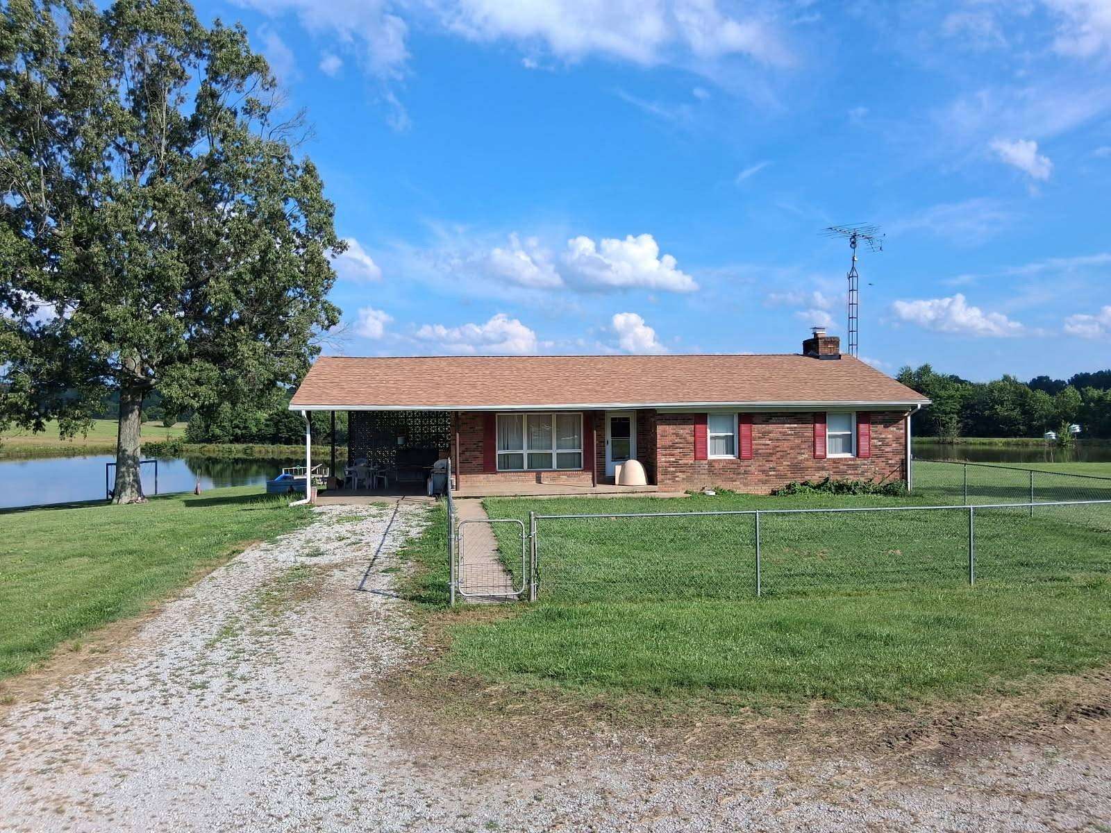 75.8 Acres of Improved Land for Sale in Cromwell, Kentucky
