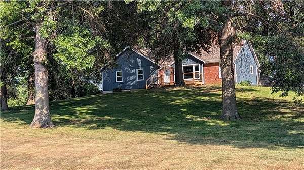 4 Acres of Land with Home for Sale in Plattsburg, Missouri