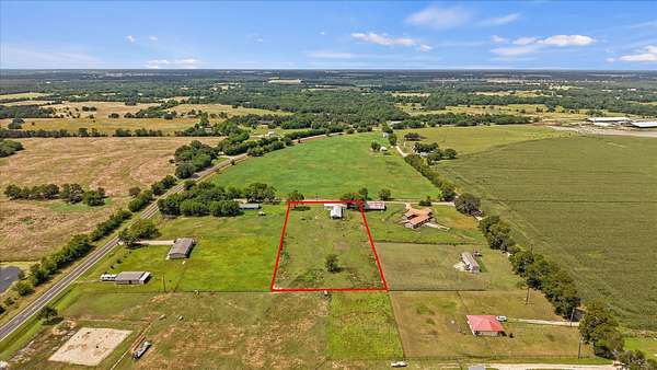2.34 Acres of Residential Land for Sale in Cumby, Texas
