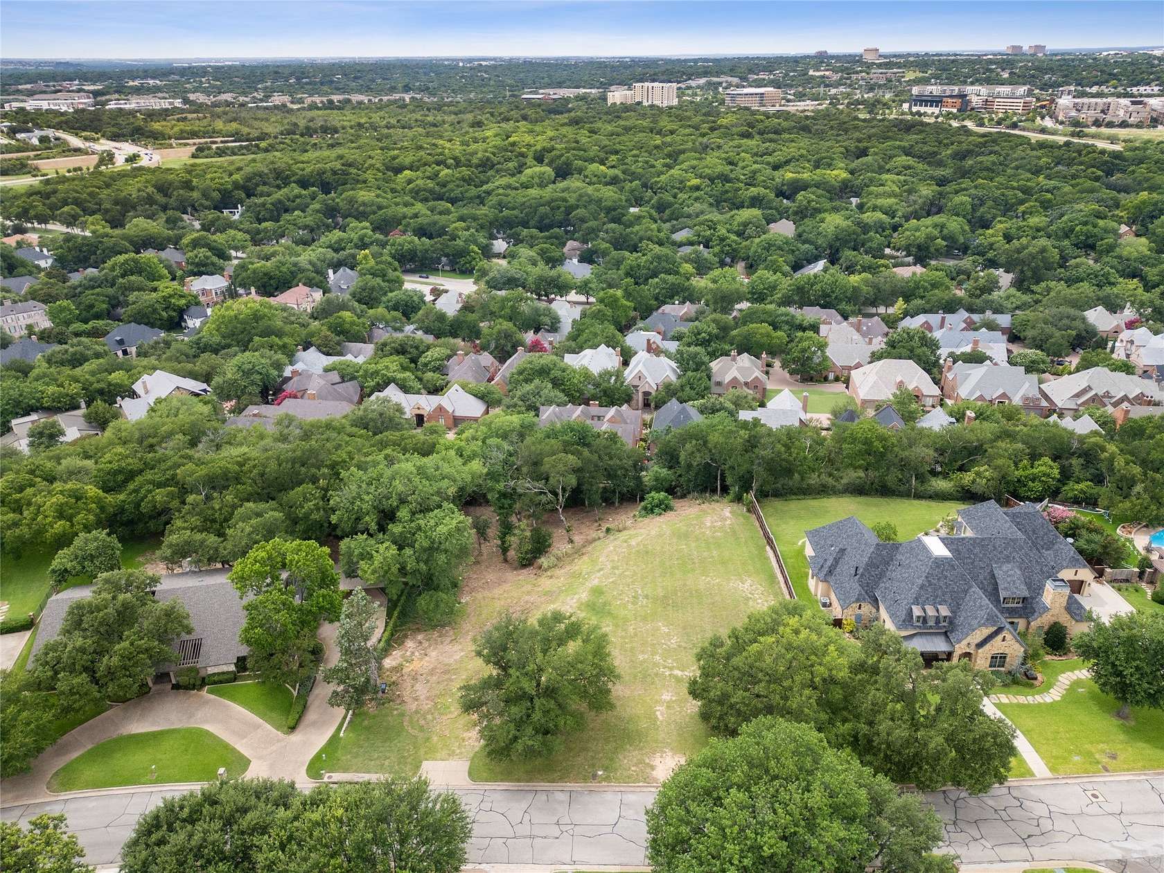 1 Acre of Residential Land for Sale in Fort Worth, Texas