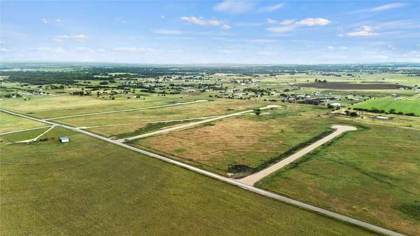 2 Acres of Residential Land for Sale in Stephenville, Texas