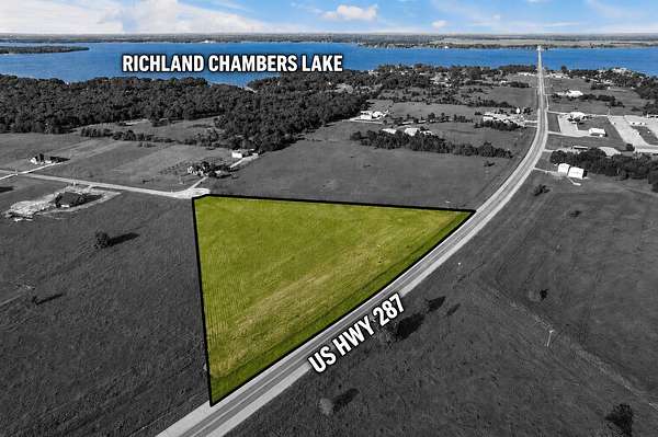 5 Acres of Residential Land for Sale in Corsicana, Texas