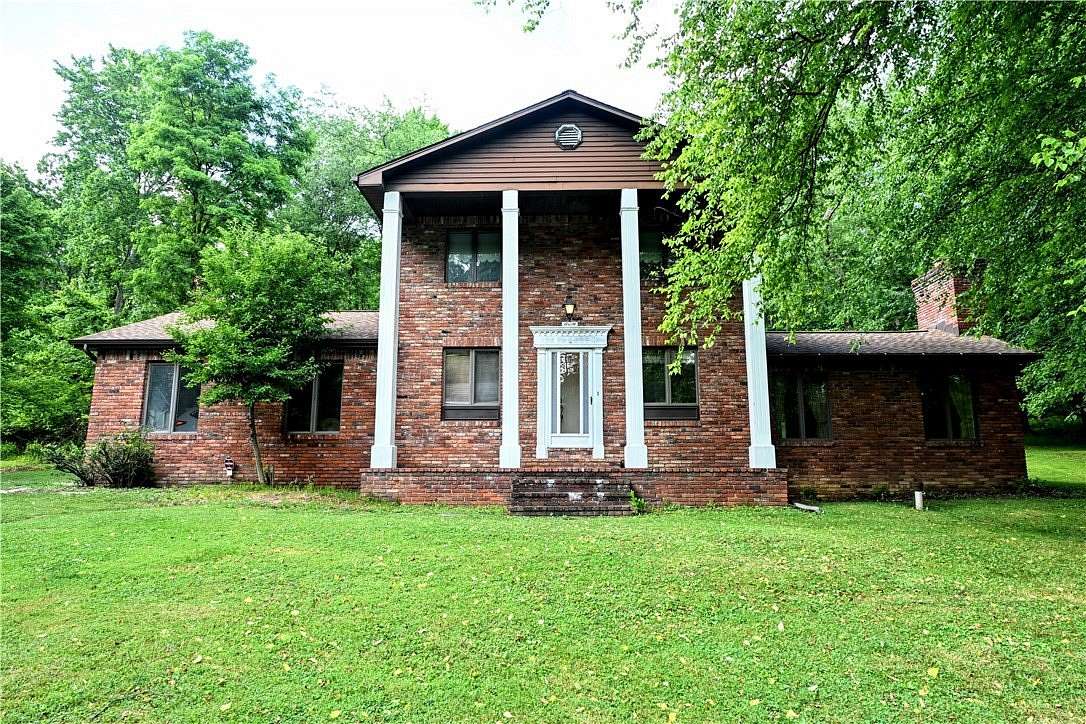 3.16 Acres of Land with Home for Sale in South Fayette Township, Pennsylvania