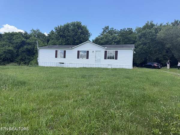2.62 Acres of Land with Home for Sale in Bean Station, Tennessee
