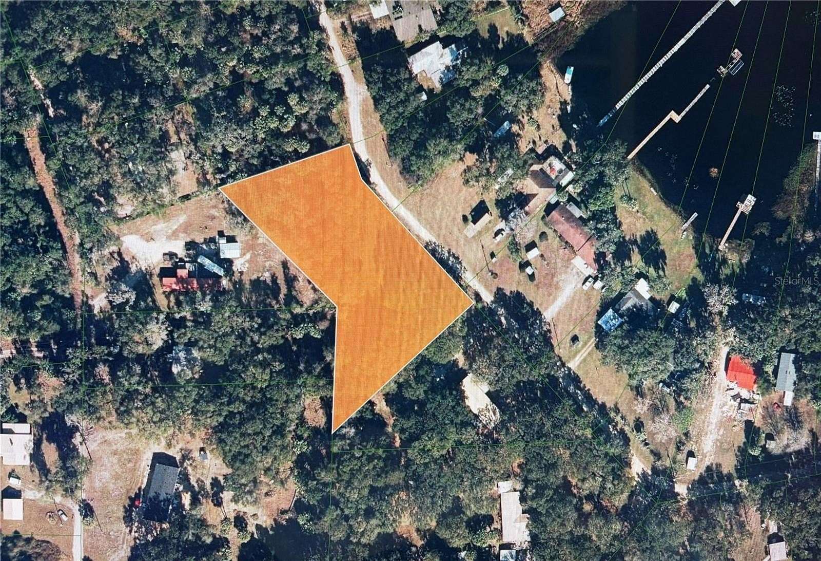 1.23 Acres of Residential Land for Sale in Hawthorne, Florida