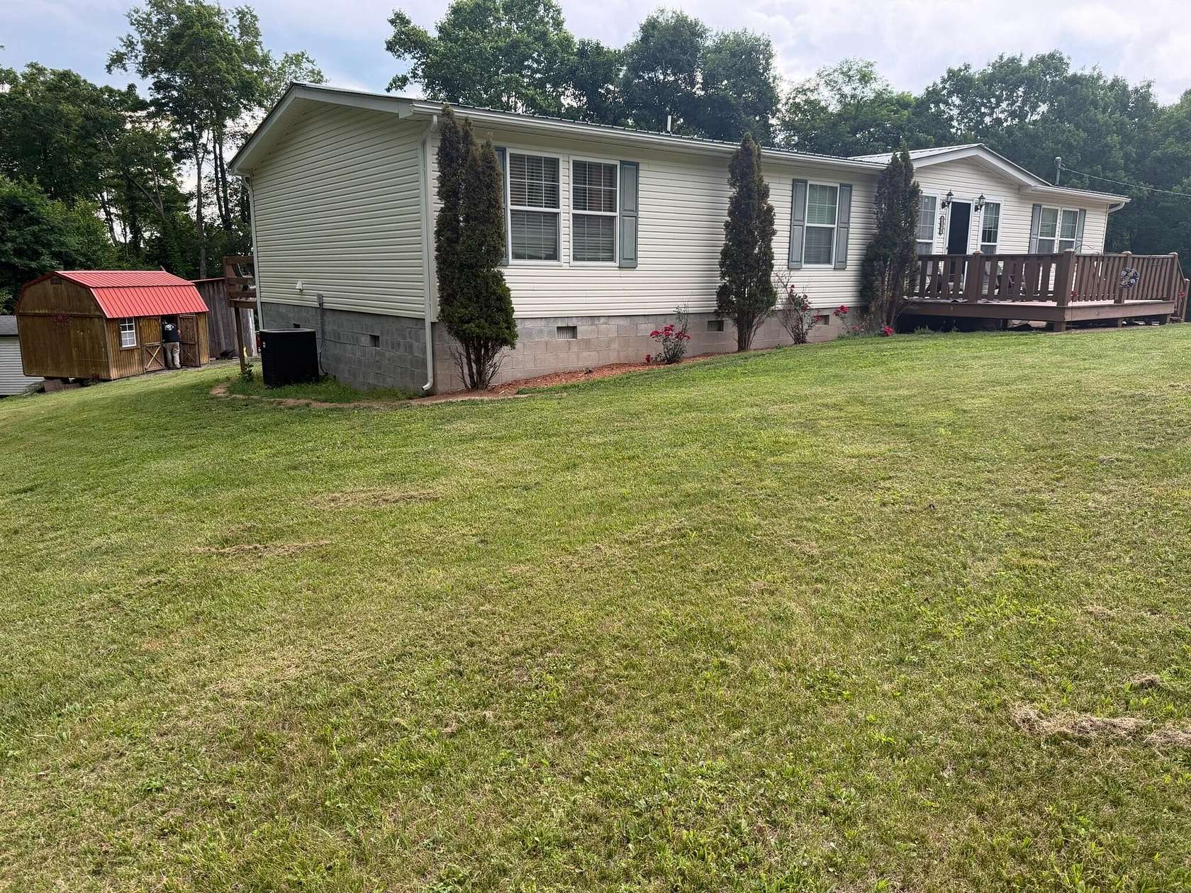 12.6 Acres of Land with Home for Sale in Alderson, West Virginia