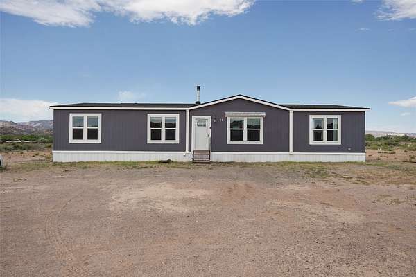1.5 Acres of Land with Home for Sale in Abiquiu, New Mexico