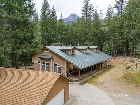 8 Acres of Land with Home for Sale in Coffee Creek, California