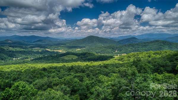 8 Acres of Residential Land for Sale in Spruce Pine, North Carolina
