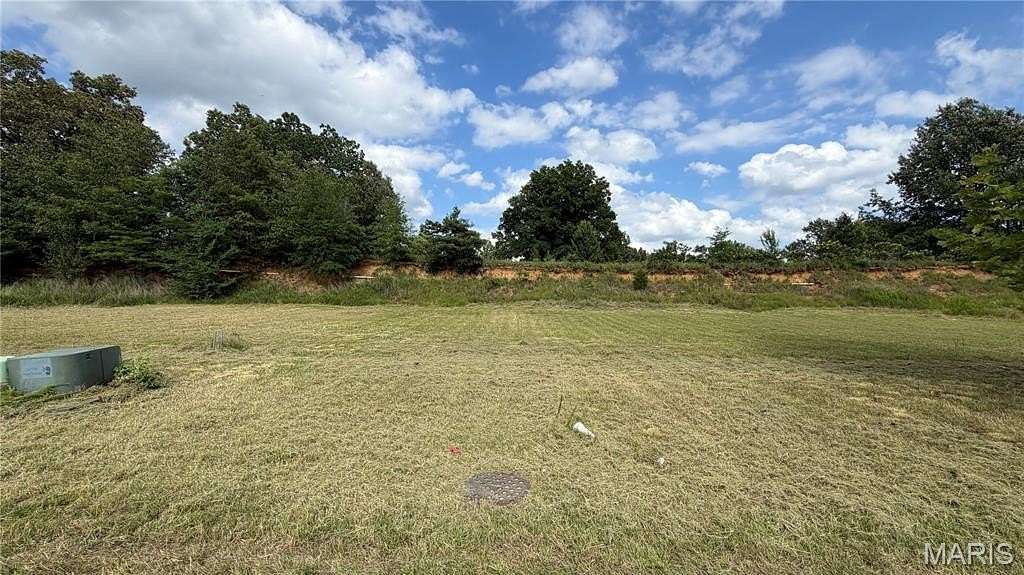 2.12 Acres of Residential Land for Sale in Poplar Bluff, Missouri