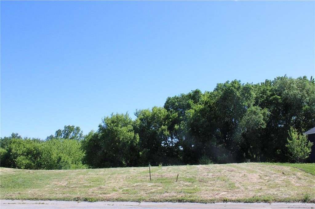 0.42 Acres of Residential Land for Sale in Hutchinson, Minnesota