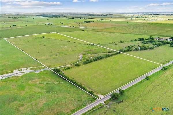 30.2 Acres of Agricultural Land for Sale in Bartlett, Texas