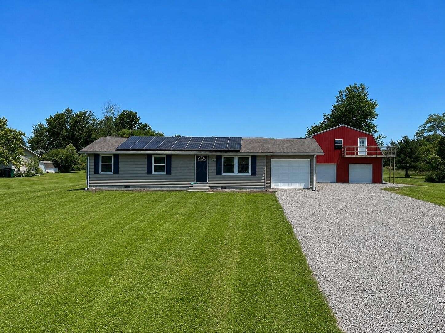 2.6 Acres of Land with Home for Sale in Lancaster, Ohio