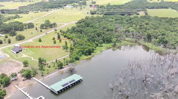 1 Acre of Residential Land for Sale in Dodd City, Texas