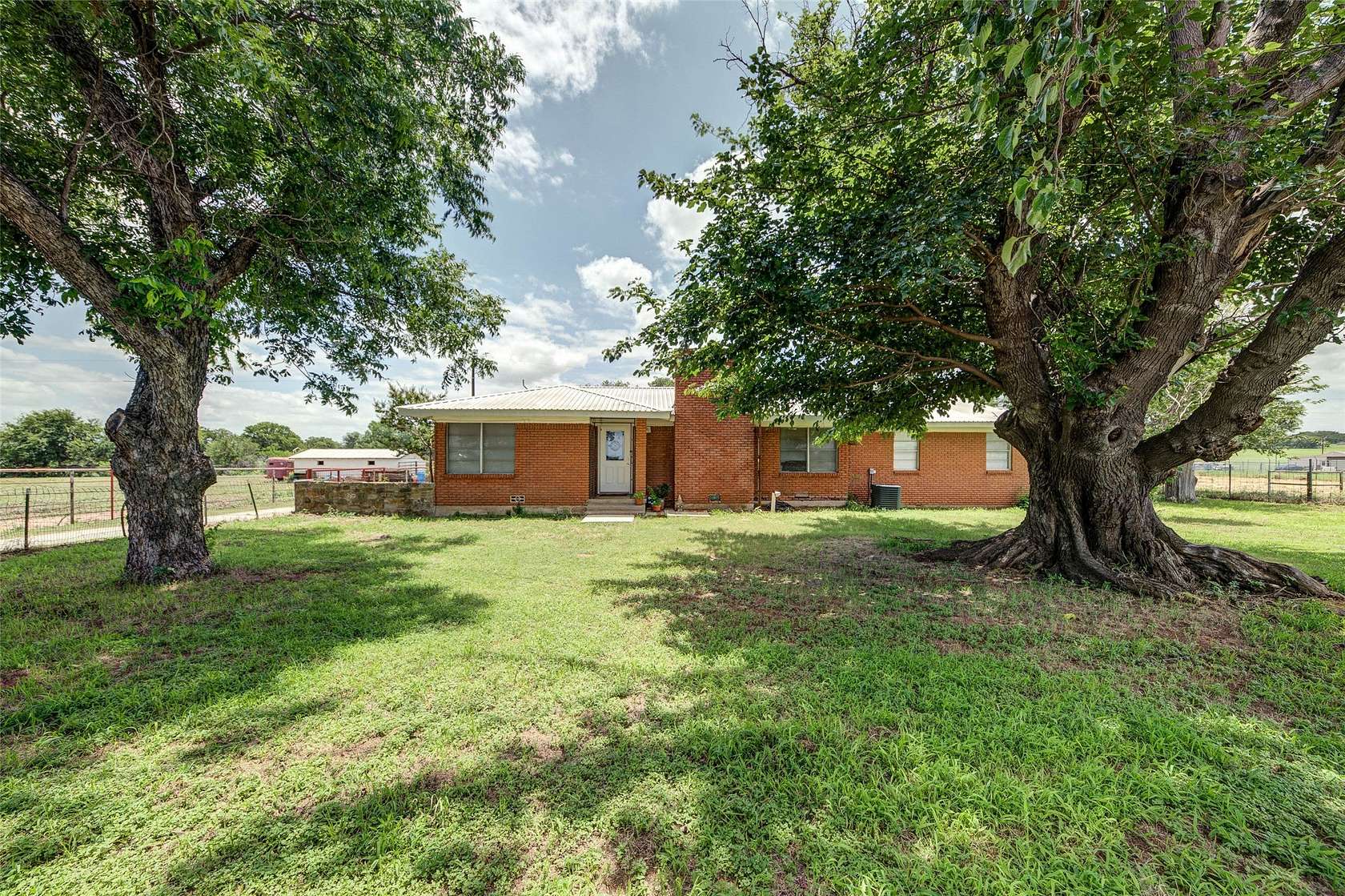 3 Acres of Land with Home for Sale in Boyd, Texas