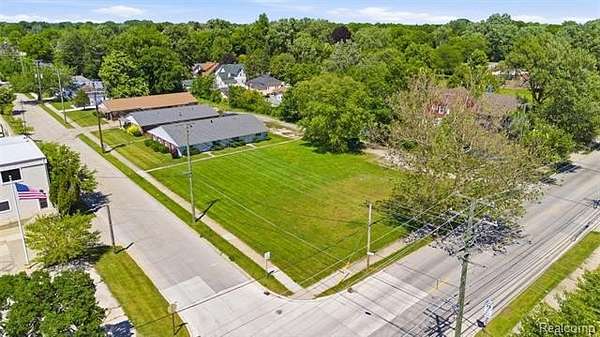 0.36 Acres of Residential Land for Sale in Mount Clemens, Michigan